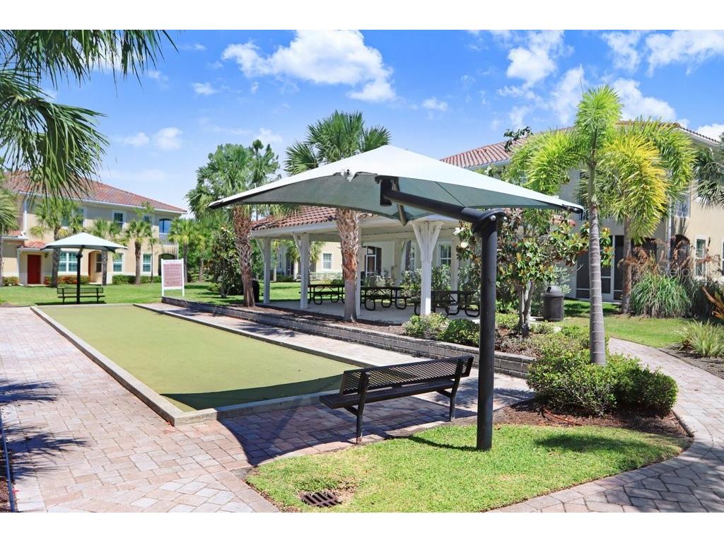2807 Oriole Drive Sarasota FL 34243 TB8498443 image59