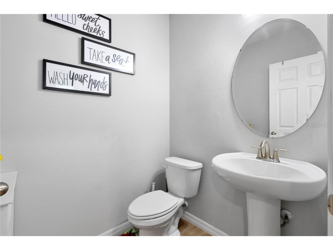 2807 Priego Boulevard Kissimmee FL 34744 V4943640 image4