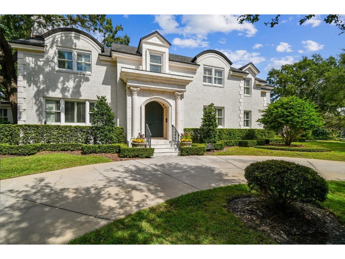 2807 W Parkland Boulevard Tampa FL 33609 TB8435131 image1