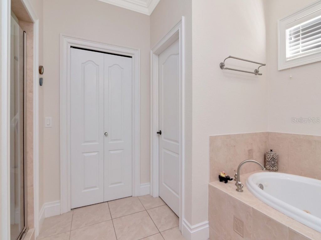 2807 W Sitios Street Tampa FL 33629 TB8423988 image33