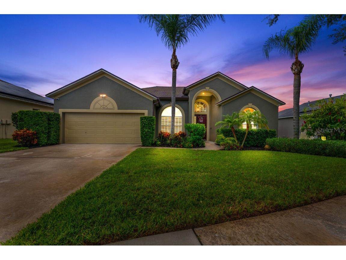 2808 Abbey Grove Drive Valrico FL 33594 TB8382139 image1