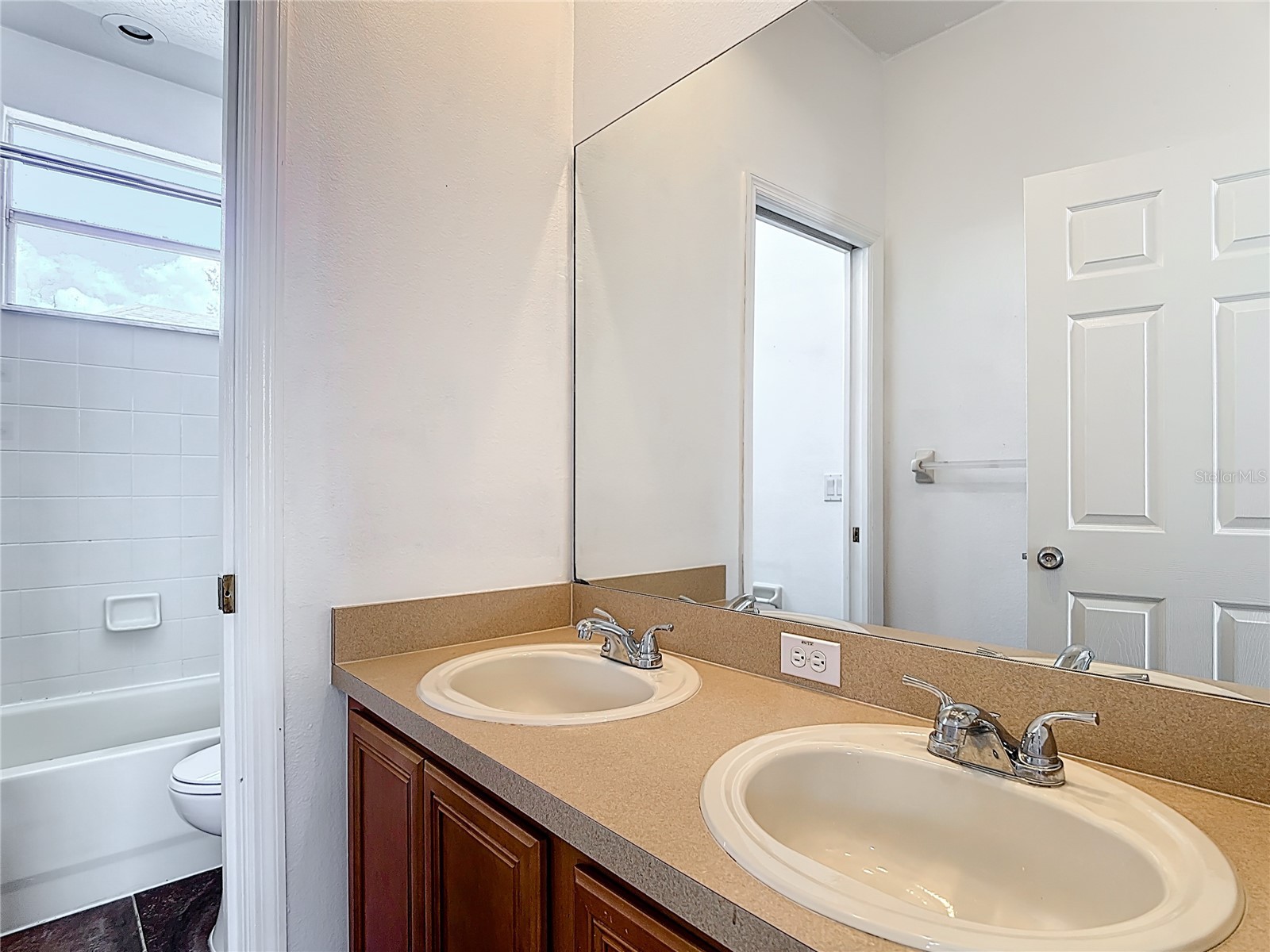 2808 Eagle Claw Court Kissimmee FL 34746 O6389608 image35