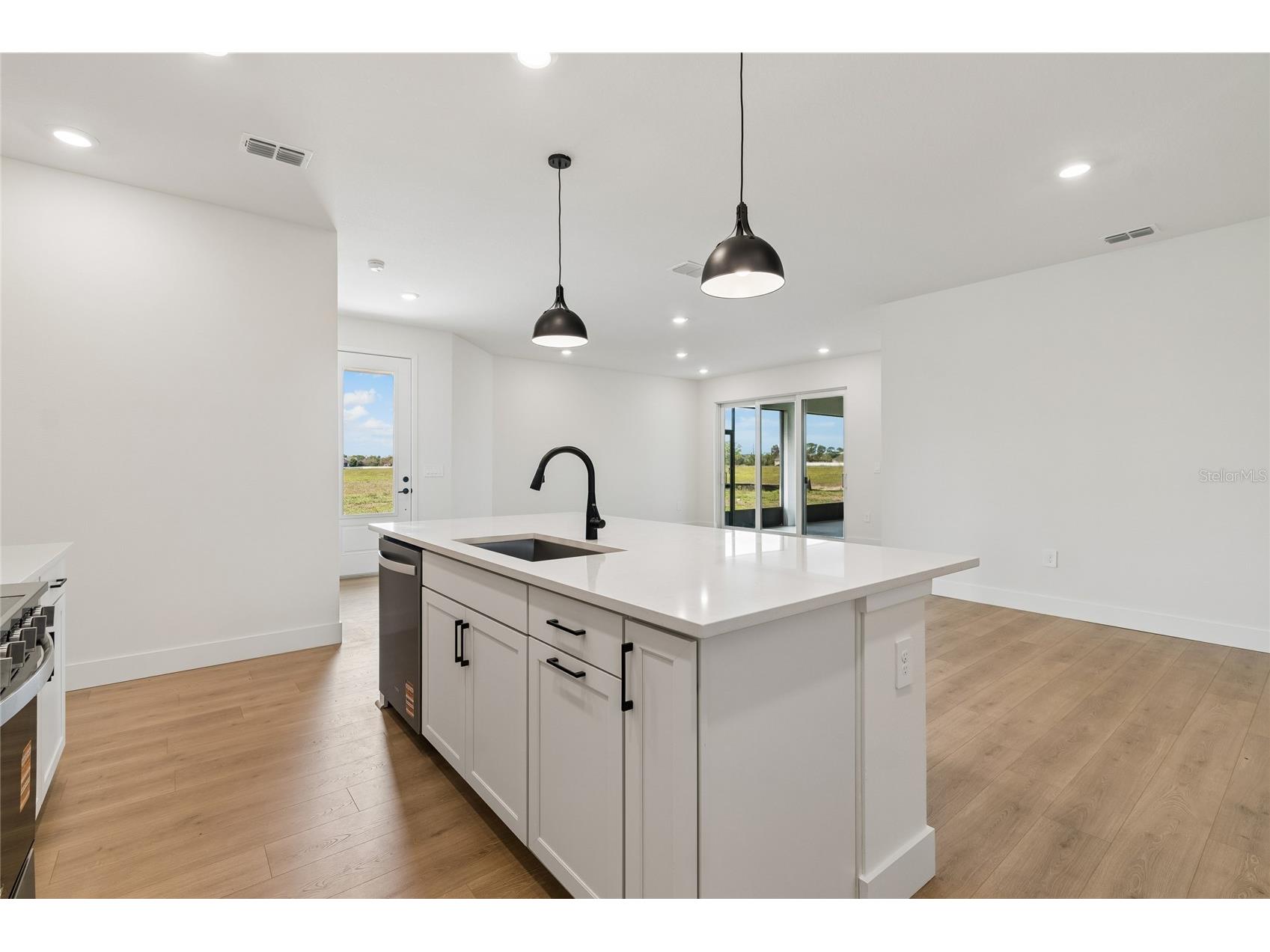2808 Marrakesh Lane Sarasota FL 34234 TB8470352 image11