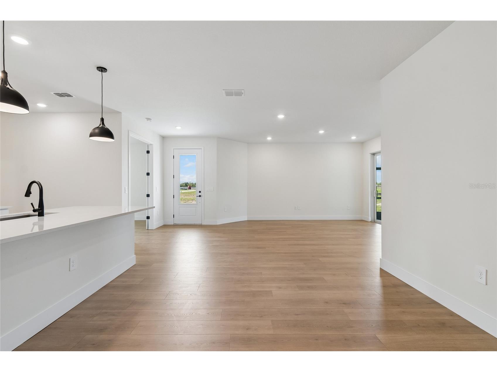 2808 Marrakesh Lane Sarasota FL 34234 TB8470352 image12