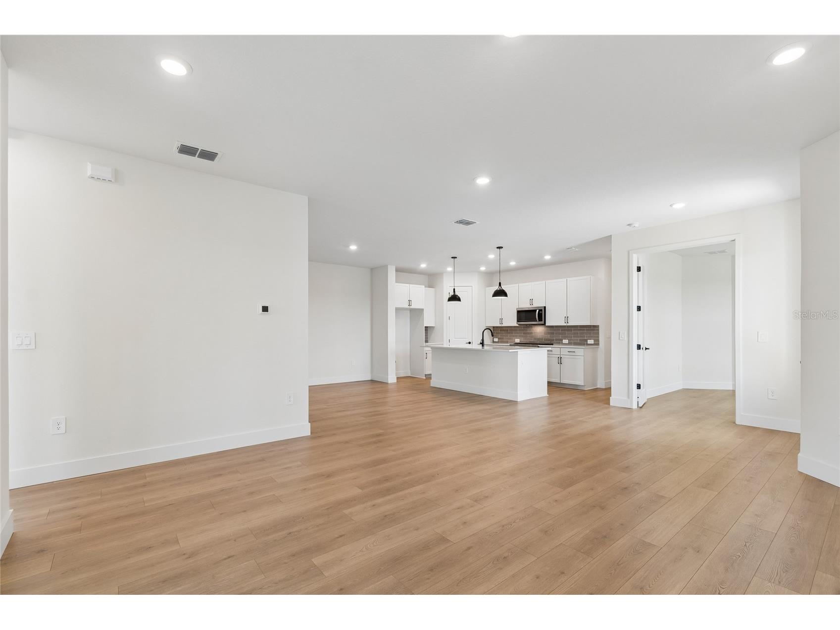 2808 Marrakesh Lane Sarasota FL 34234 TB8470352 image18