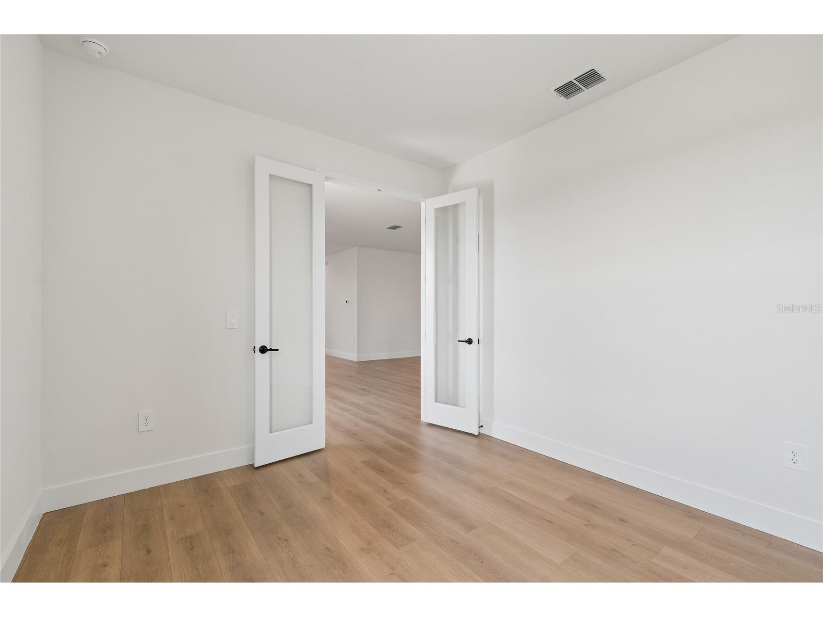 2808 Marrakesh Lane Sarasota FL 34234 TB8470352 image20