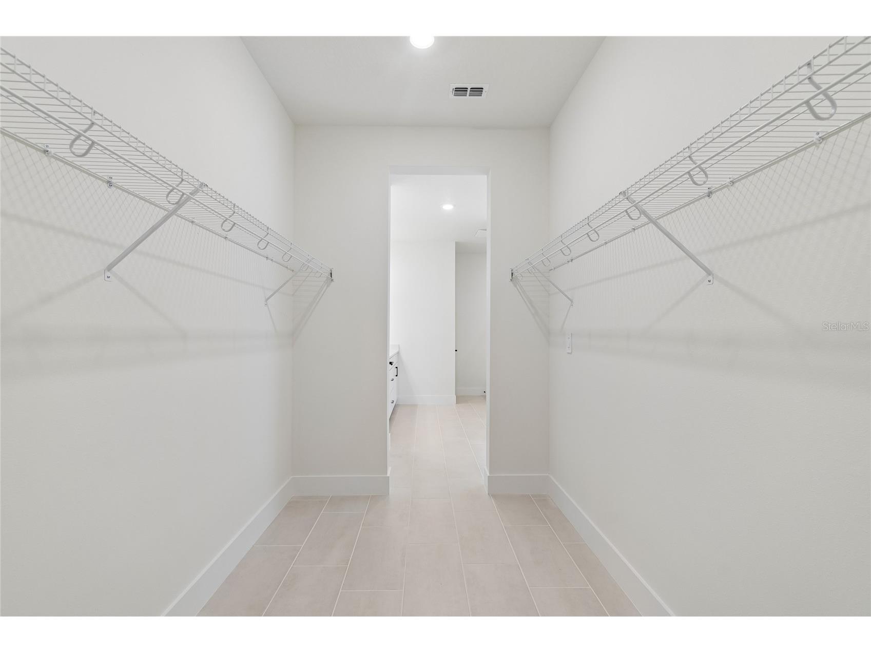 2808 Marrakesh Lane Sarasota FL 34234 TB8470352 image29