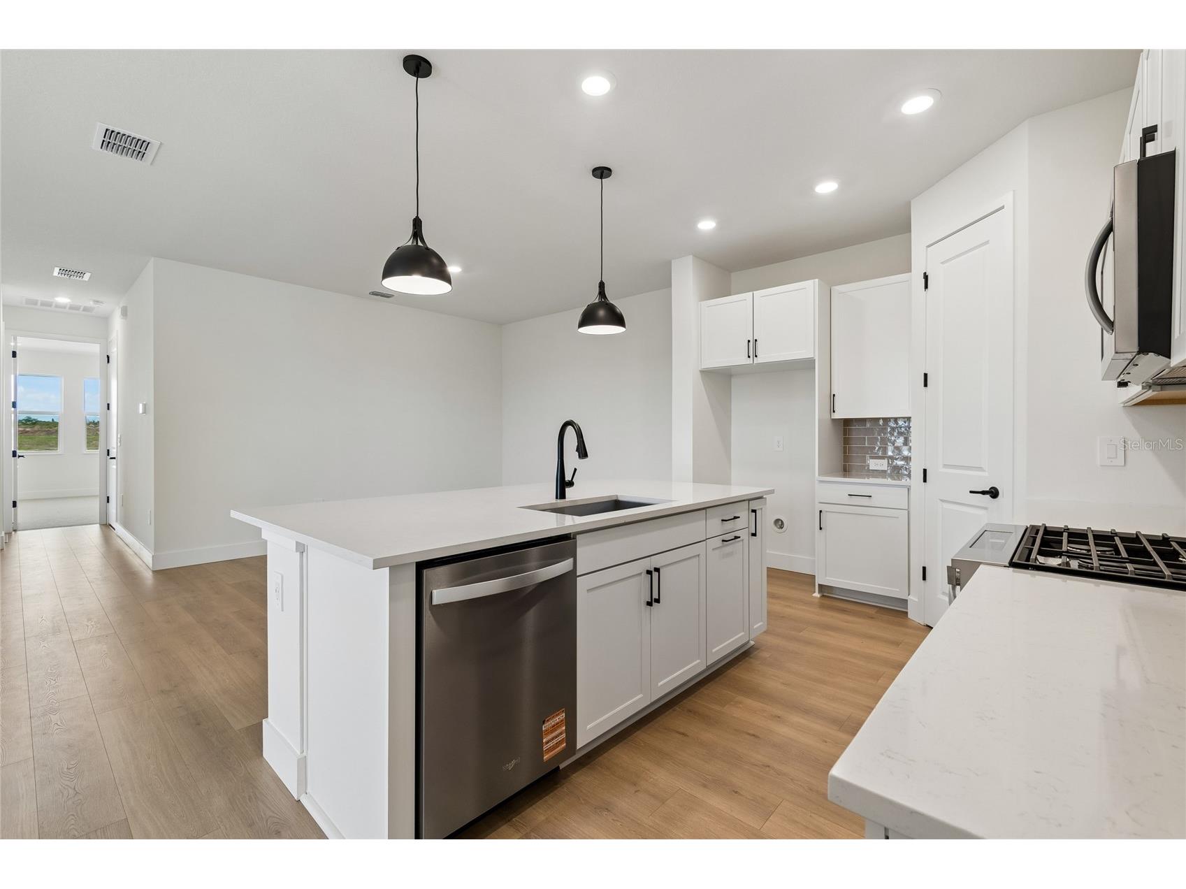 2808 Marrakesh Lane Sarasota FL 34234 TB8470352 image9