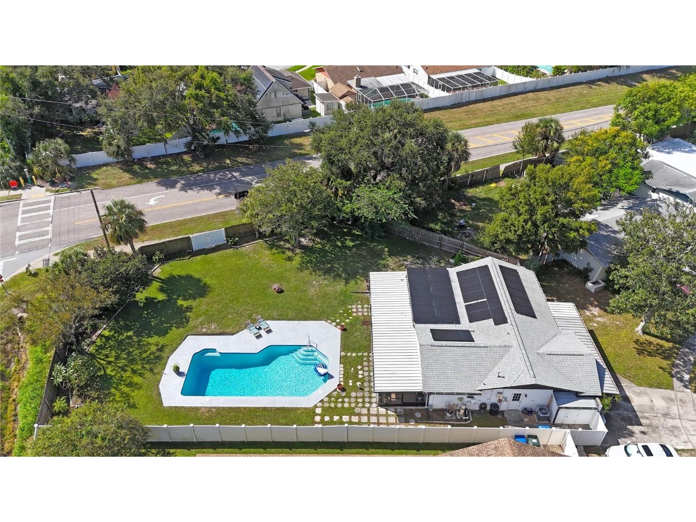 2809 Fulton Street SW Largo FL 33774 TB8436712 image1