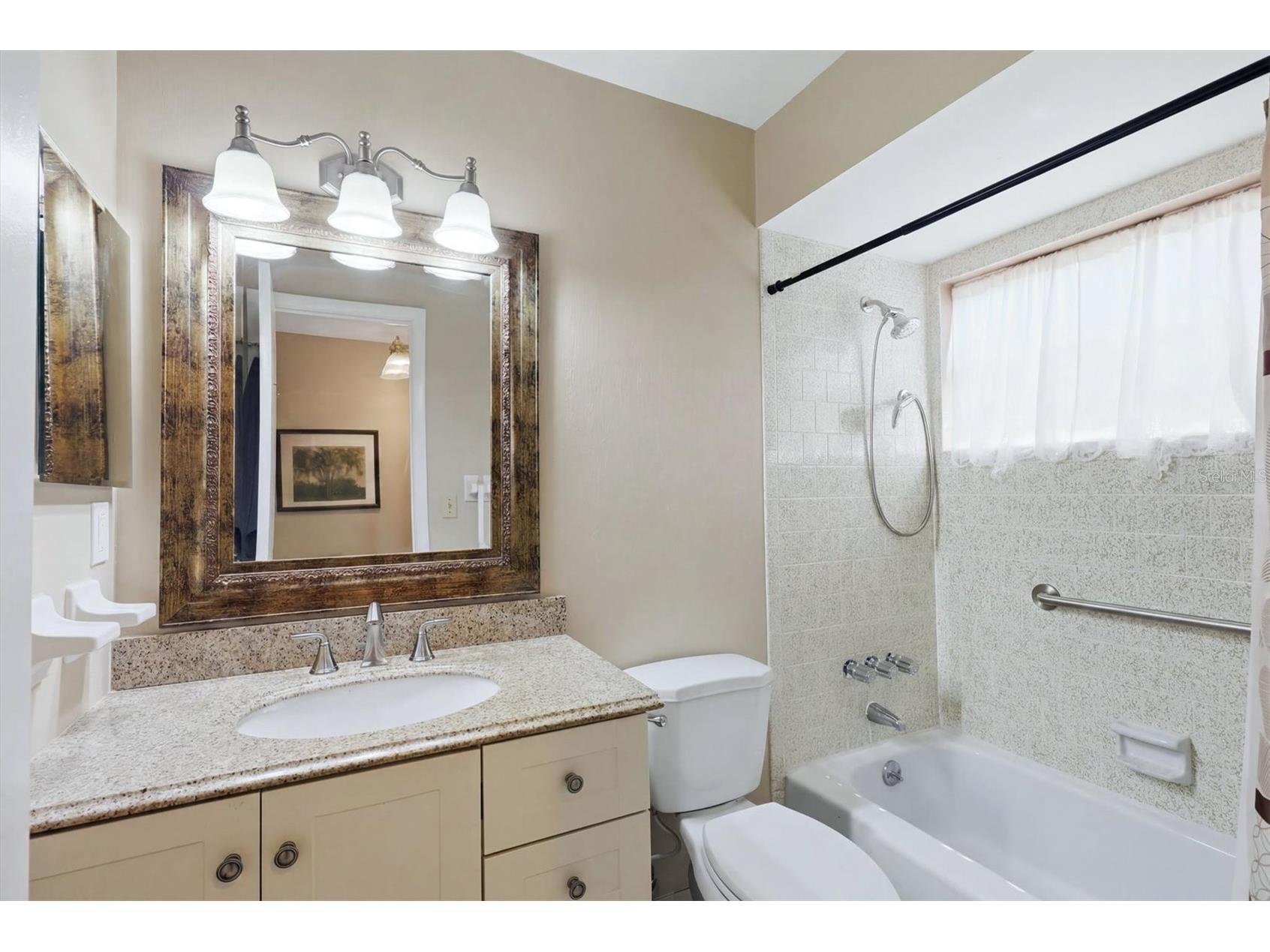 2809 Swifton Drive #4 Sarasota FL 34231 A4695978 image17