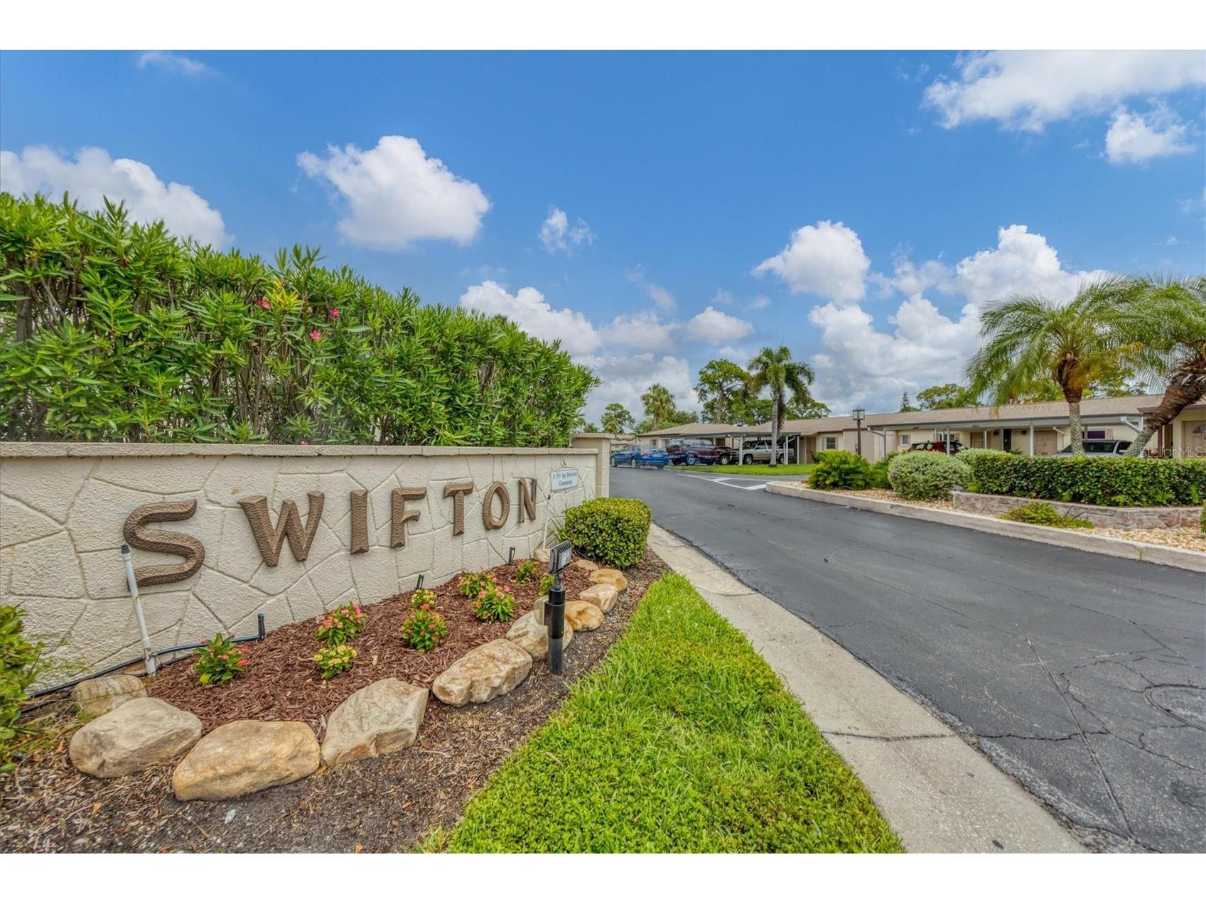 2809 Swifton Drive #4 Sarasota FL 34231 A4695978 image25