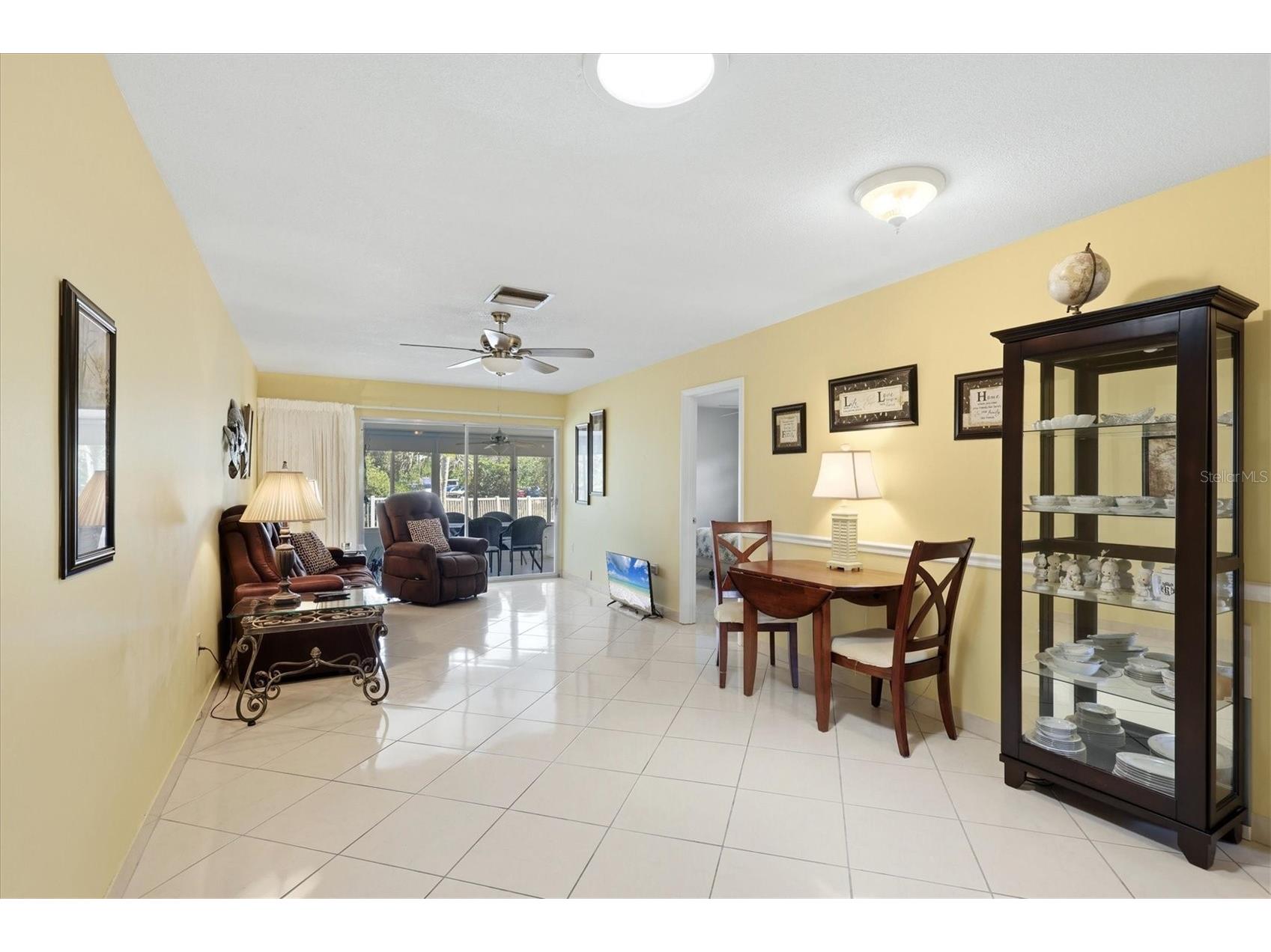 2809 Swifton Drive #4 Sarasota FL 34231 A4695978 image5