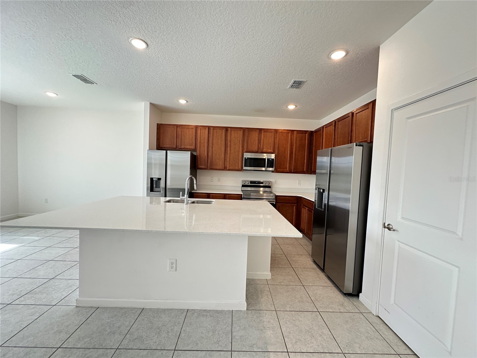 281 Ballo Drive Kissimmee FL 34746 O6398861 image8