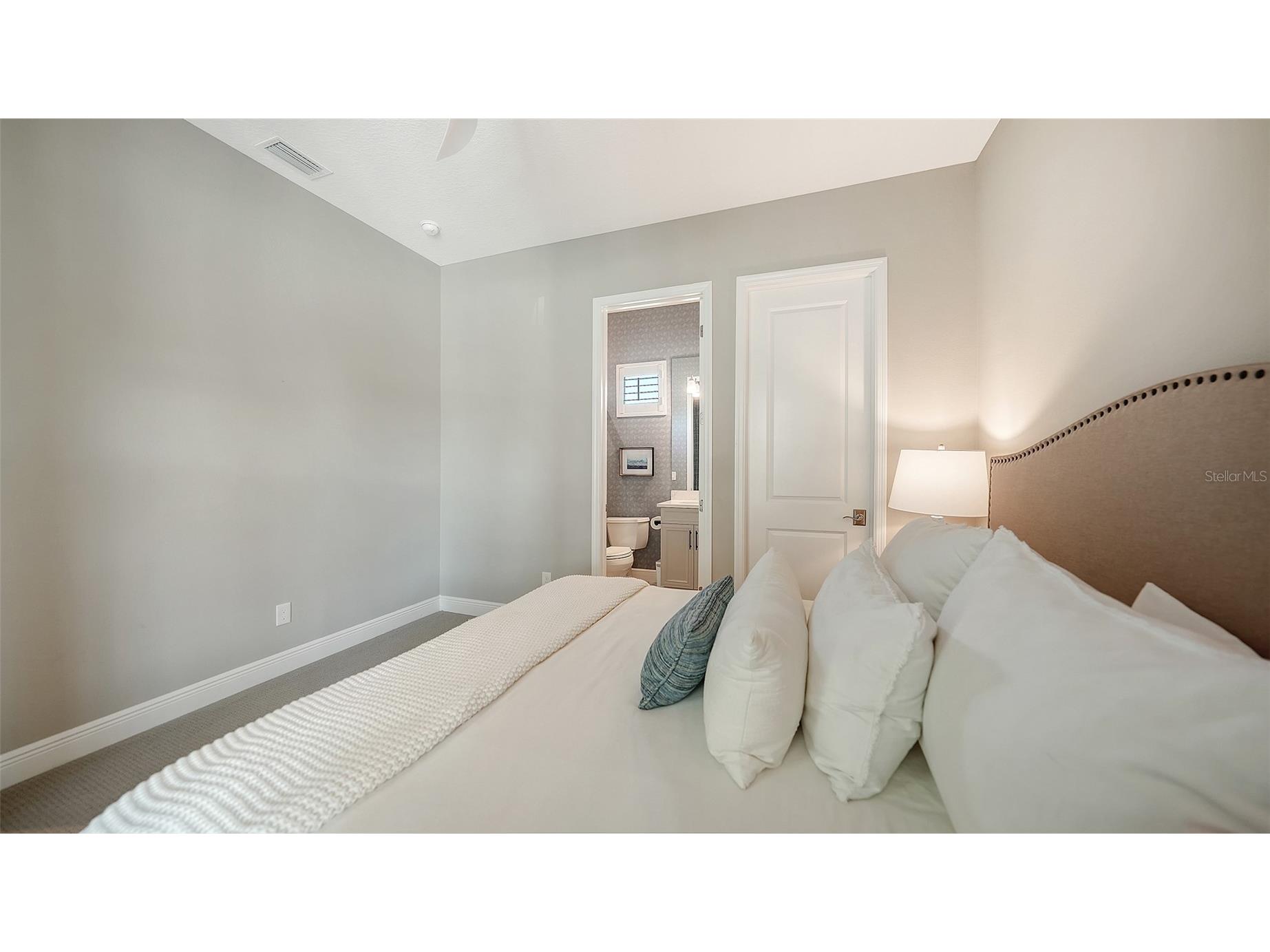 281 Bocelli Drive Nokomis FL 34275 A4683333 image31