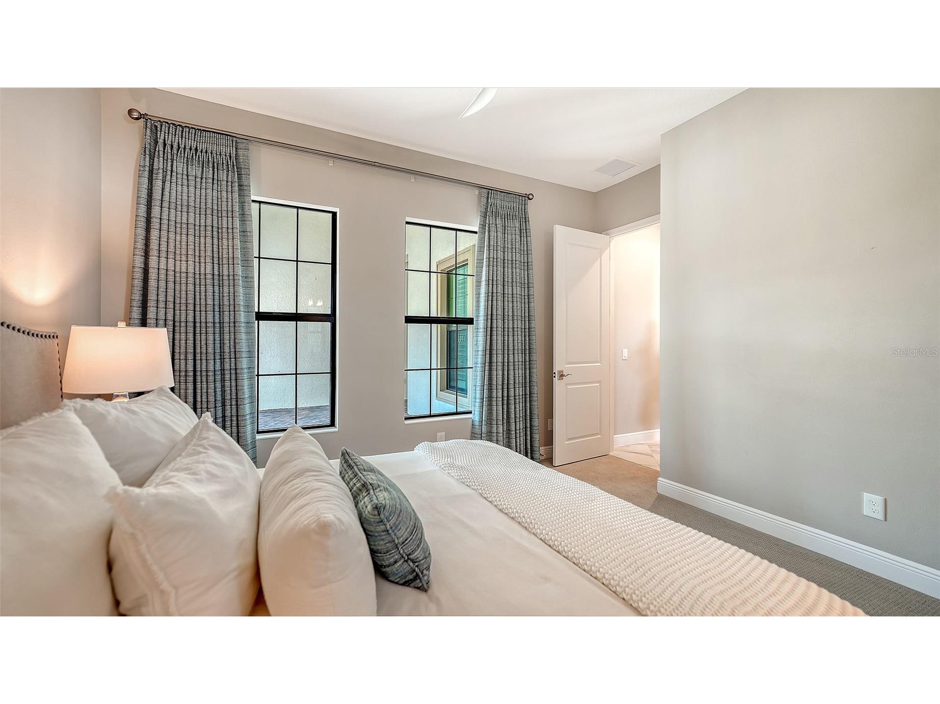 281 Bocelli Drive Nokomis FL 34275 A4683333 image32