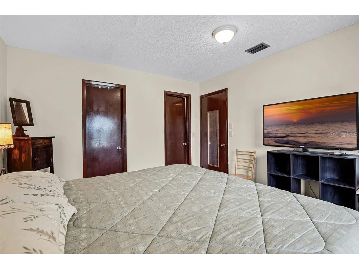 281 NE Greenbrier Avenue Port Saint Lucie FL 34983 O6315806 image26