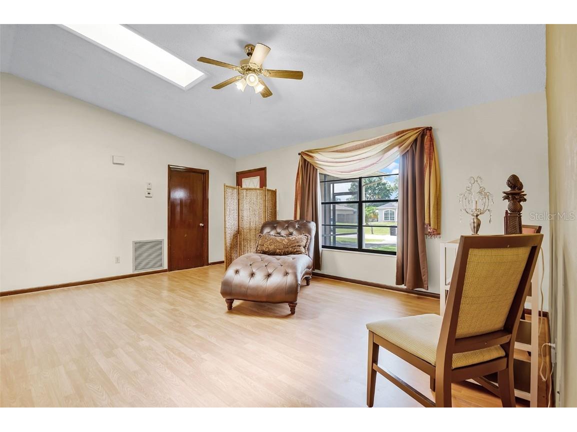 281 NE Greenbrier Avenue Port Saint Lucie FL 34983 O6315806 image4