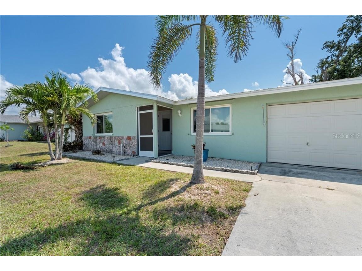 281 Seminole Boulevard NW Port Charlotte FL 33952 C7509844 image1