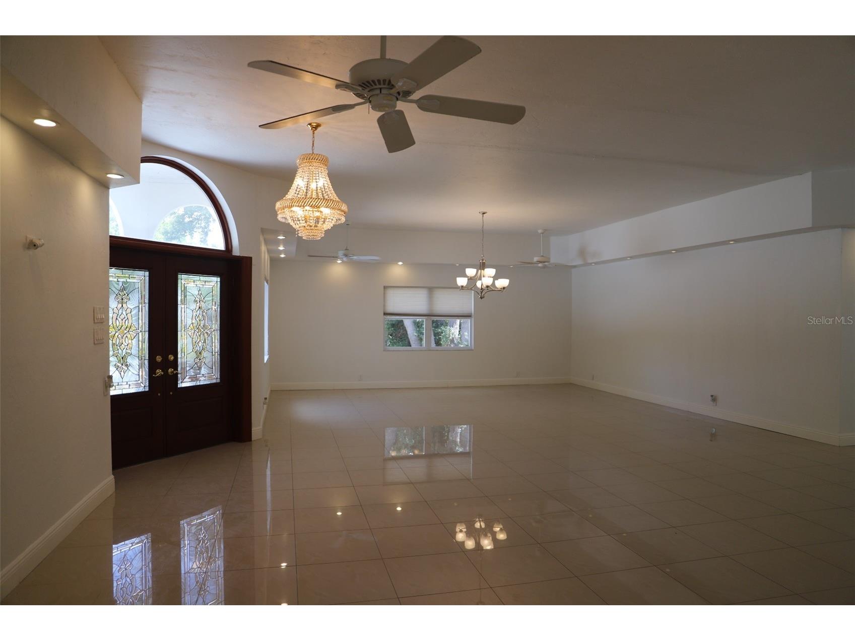 2810 61st Street Sarasota FL 34243 O6422160 image3