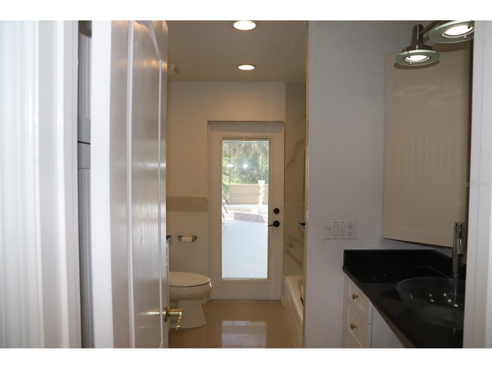 2810 61st Street Sarasota FL 34243 O6422160 image9