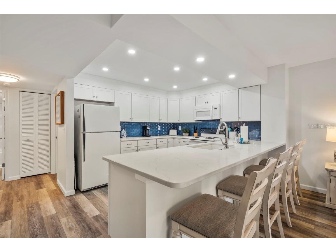 2810 N Beach Road #106 Englewood FL 34223 A4664646 image7