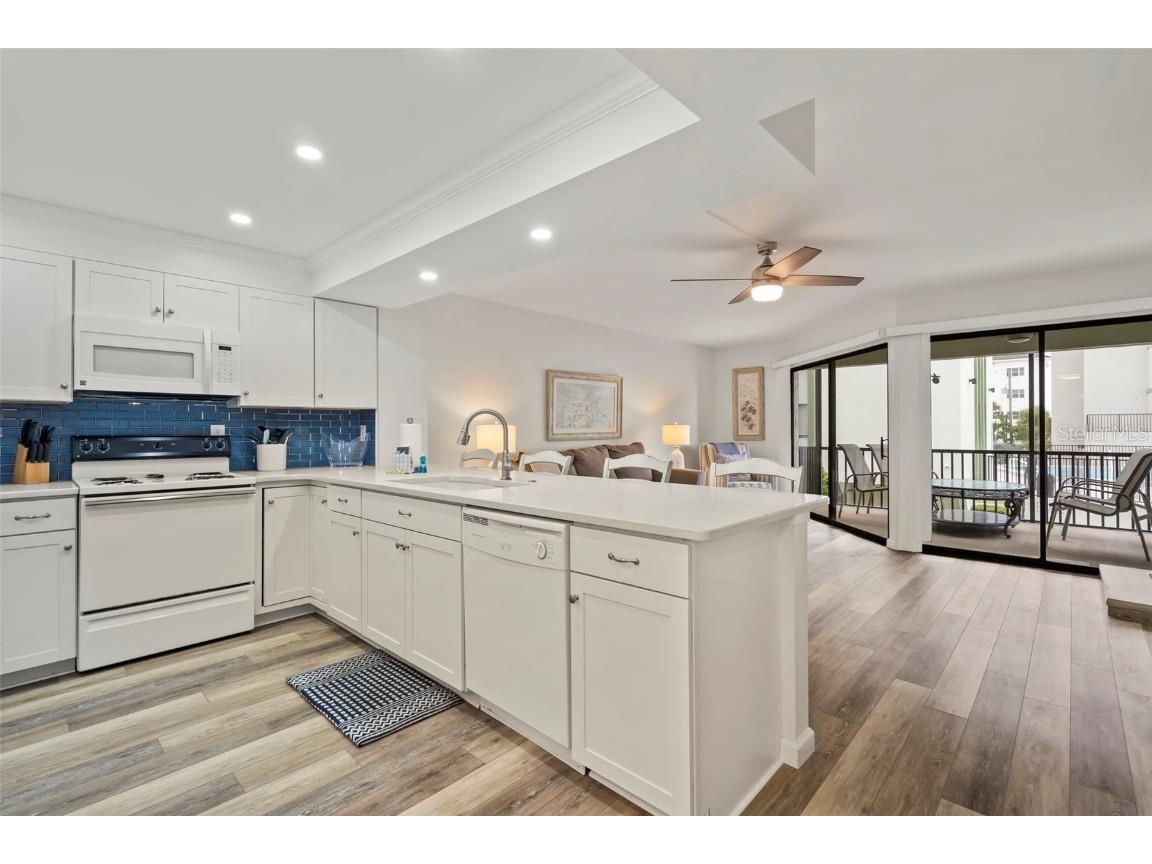 2810 N Beach Road #106 Englewood FL 34223 A4664646 image9