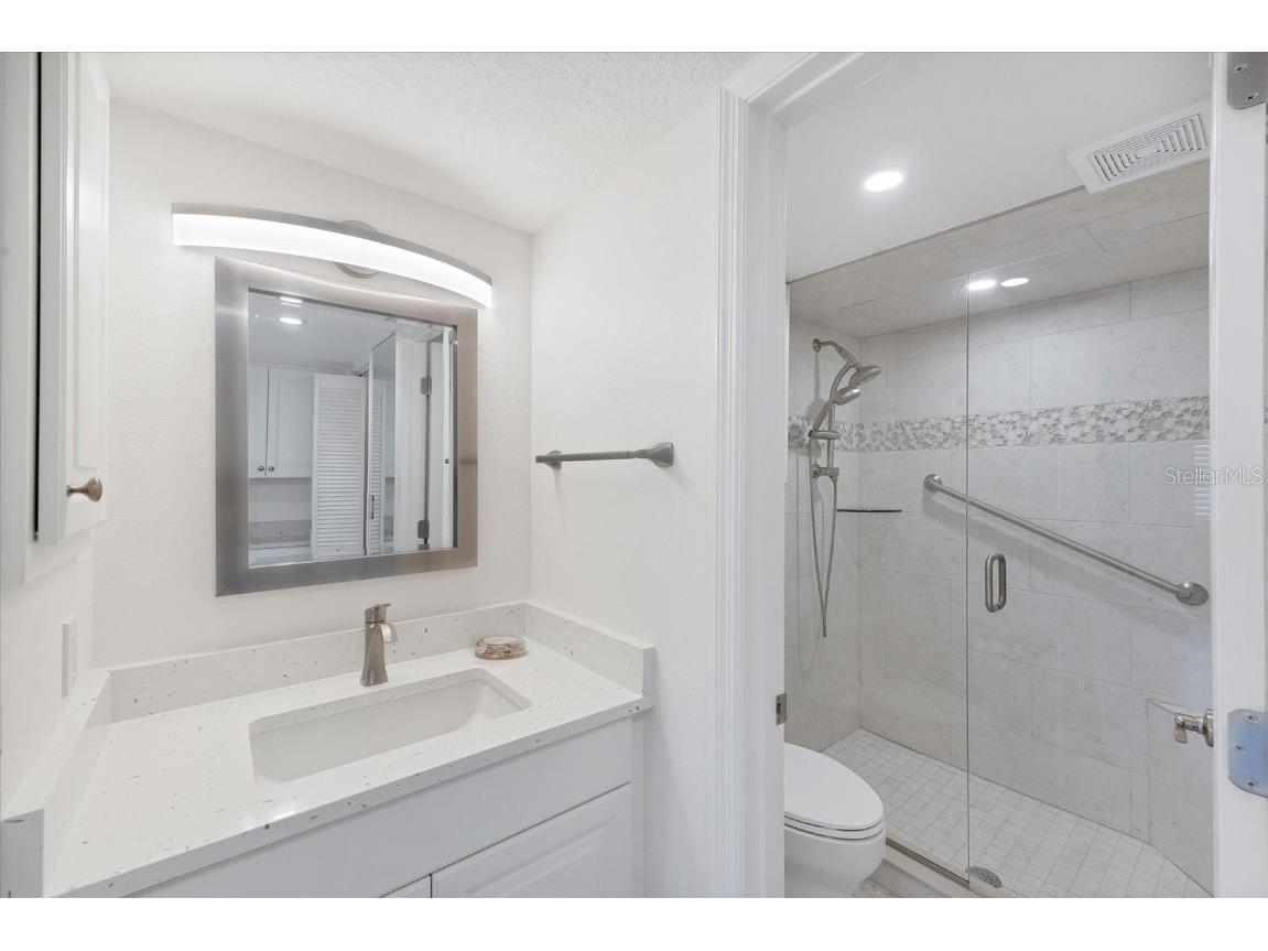 2810 N Beach Road #D205 Englewood FL 34223 C7517988 image24