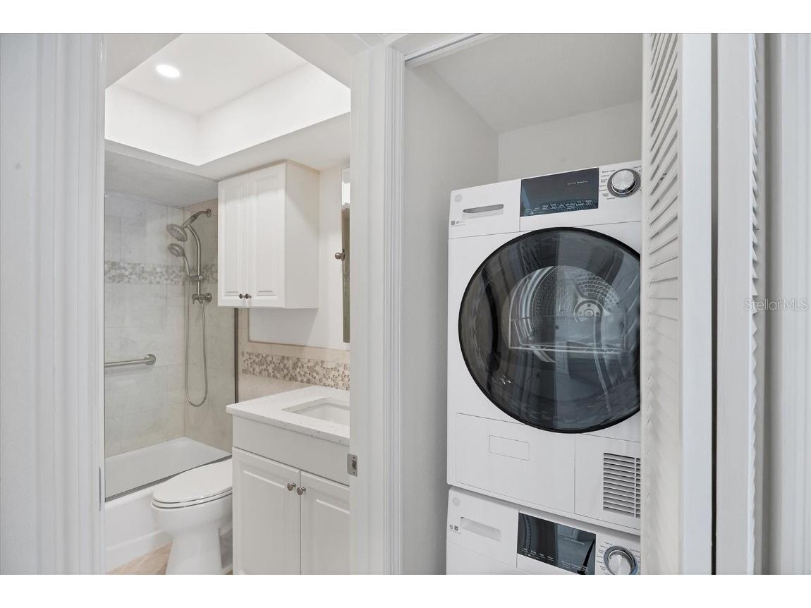 2810 N Beach Road #D205 Englewood FL 34223 C7517988 image33