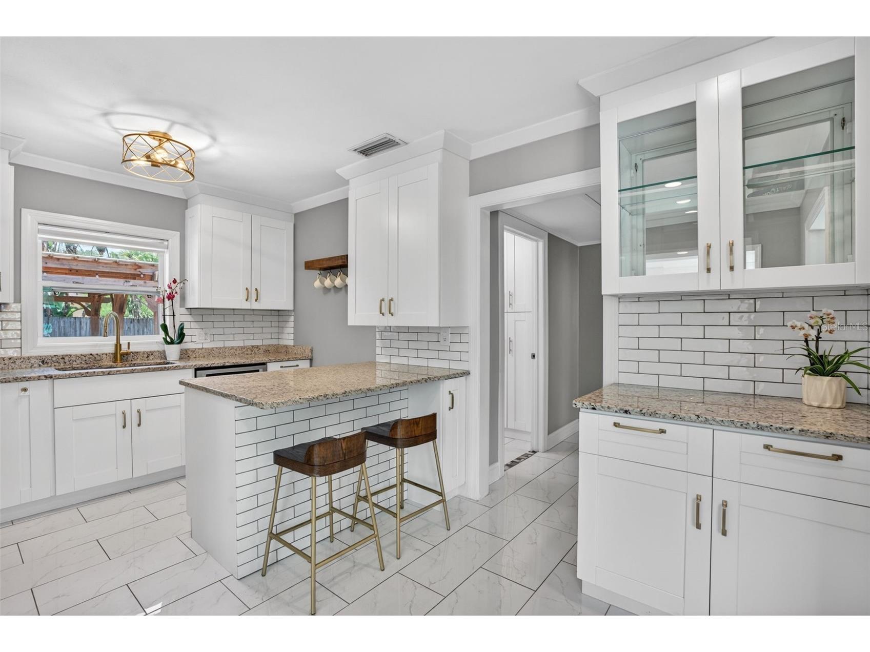 2810 Sanders Drive Tampa FL 33611 TB8510454 image12