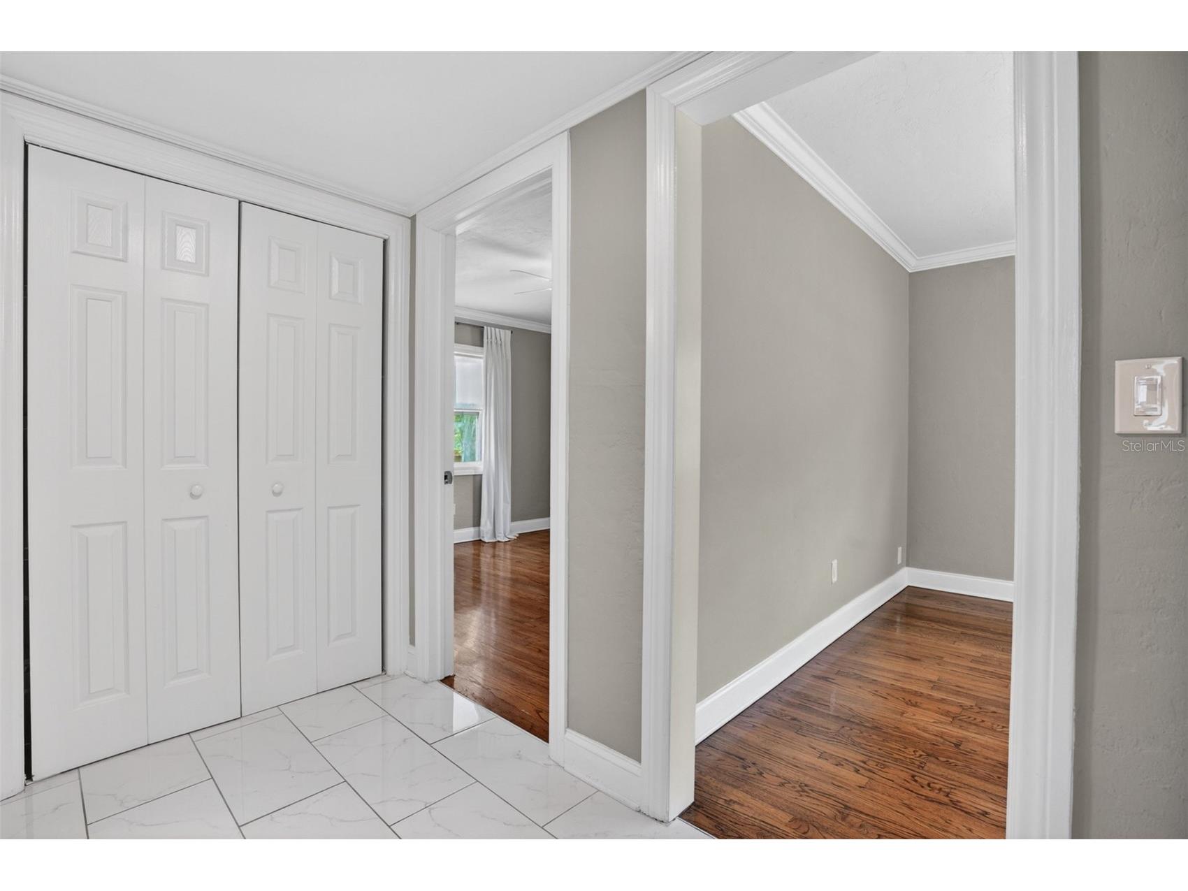 2810 Sanders Drive Tampa FL 33611 TB8510454 image18