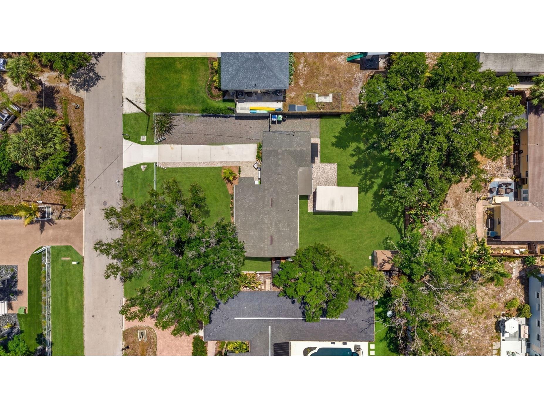 2810 Sanders Drive Tampa FL 33611 TB8510454 image44