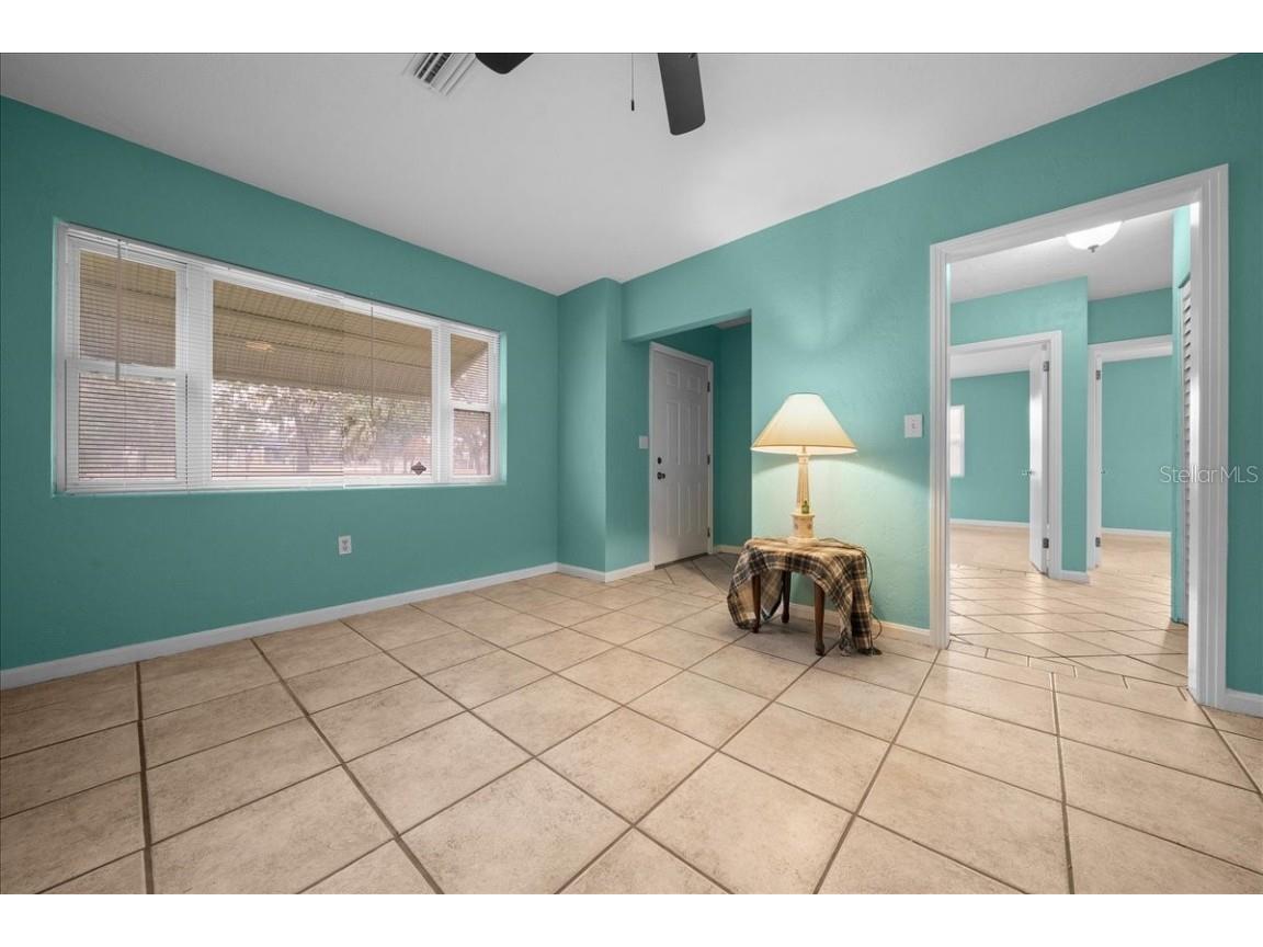 2810 SE Lake Weir Avenue Ocala FL 34471 OM714042 image13