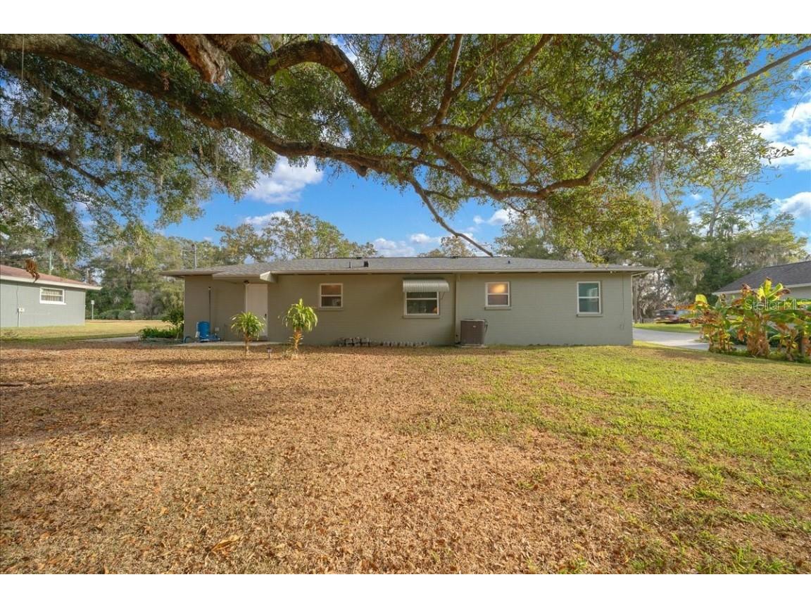 2810 SE Lake Weir Avenue Ocala FL 34471 OM714042 image43