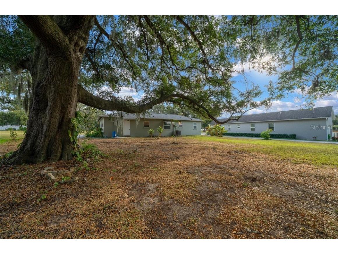 2810 SE Lake Weir Avenue Ocala FL 34471 OM714042 image45