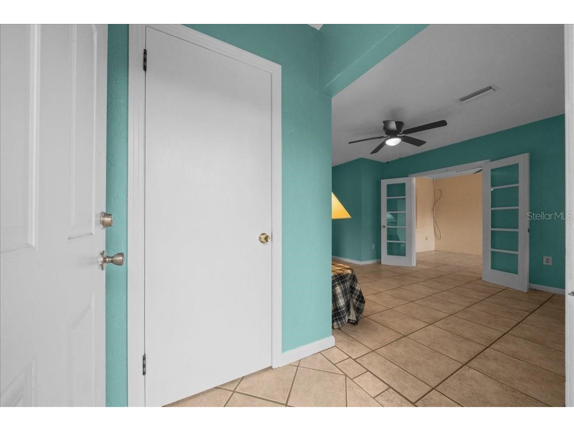 2810 SE Lake Weir Avenue Ocala FL 34471 OM714042 image7