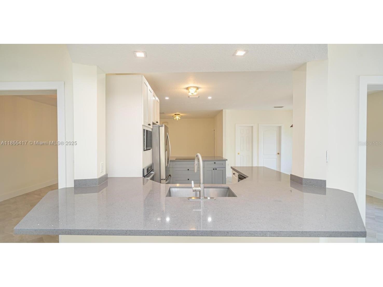 2810 SW 114th Avenue Miami FL 33165 TB8449607 image16