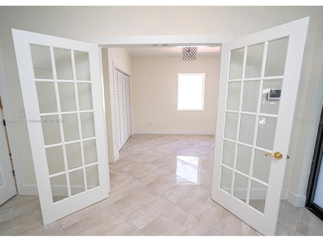 2810 SW 114th Avenue Miami FL 33165 TB8449607 image22