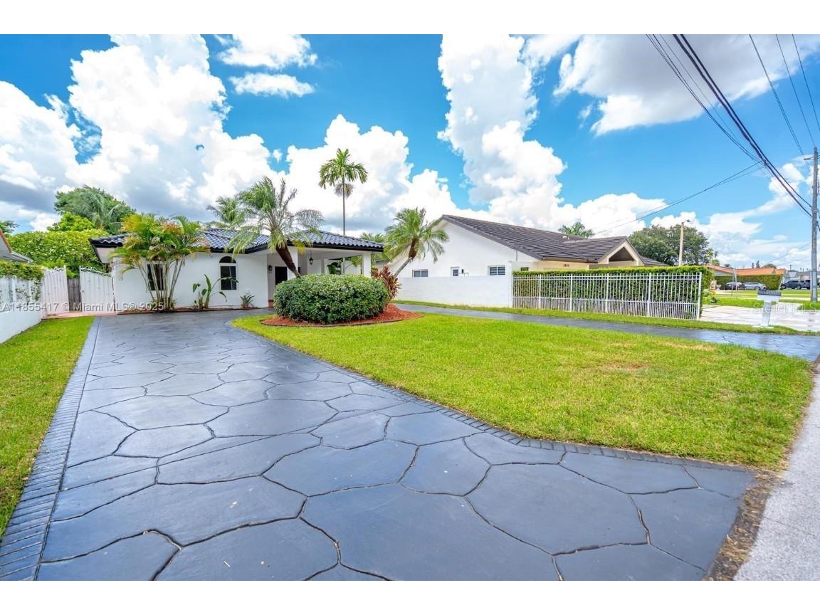 2810 SW 114th Avenue Miami FL 33165 TB8449607 image3