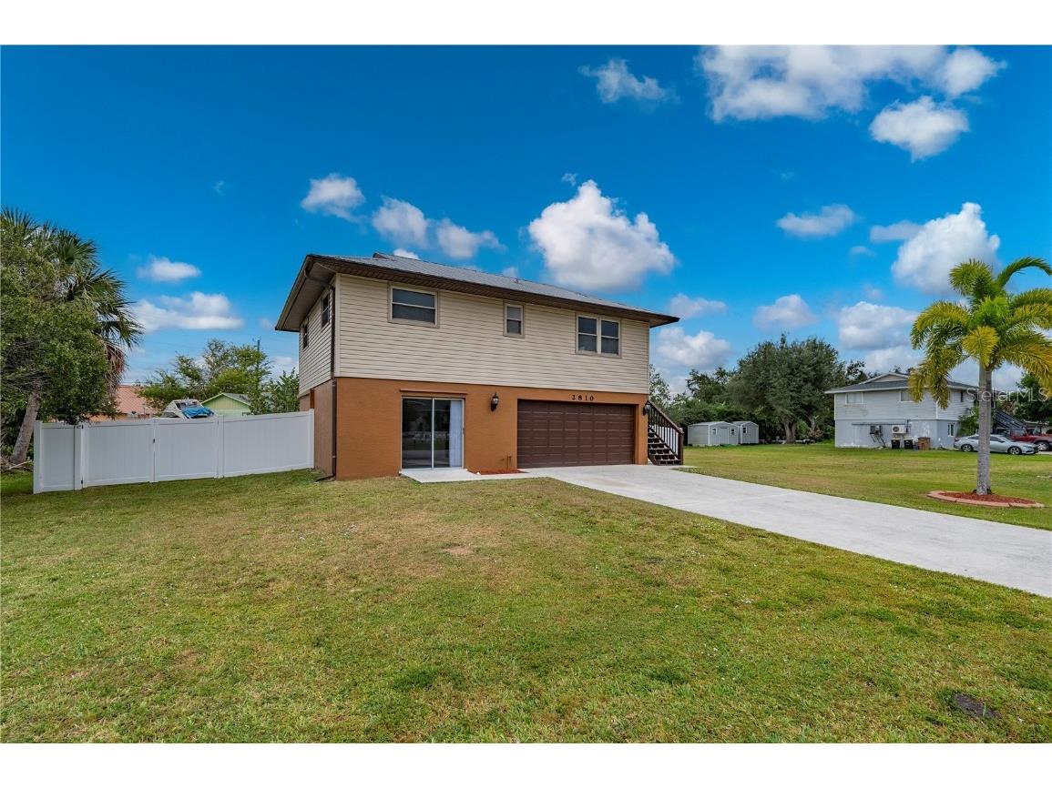 2810 Vasco Street Punta Gorda FL 33950 C7517411 image3