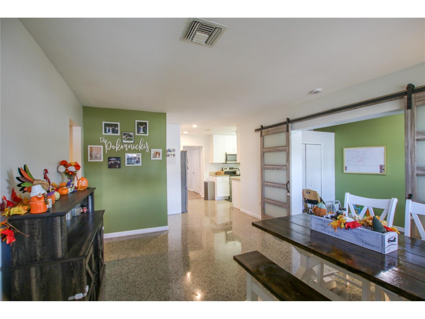 2810 W Robson Street Tampa FL 33614 TB8445845 image11