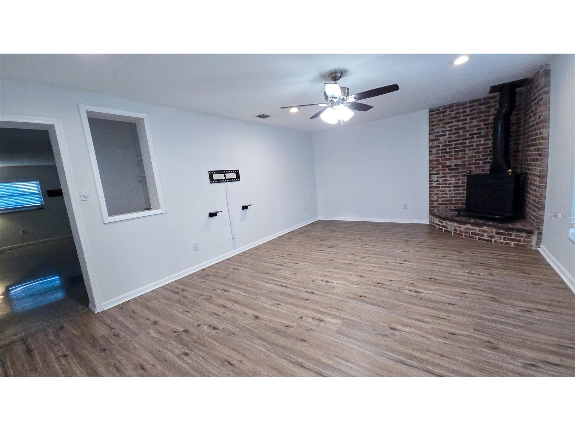 2810 W Robson Street Tampa FL 33614 TB8445845 image46