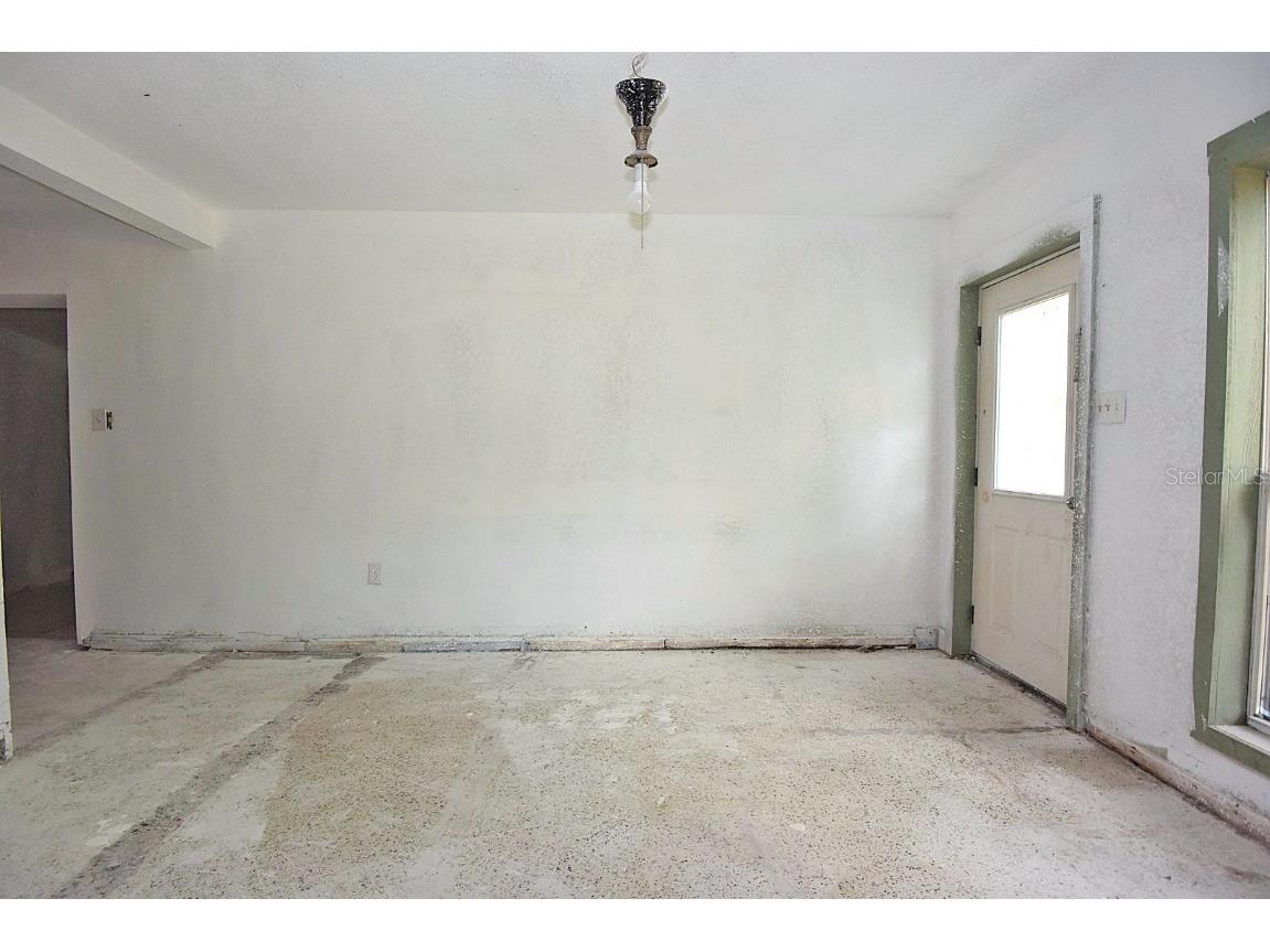 2810 W Van Buren Street Inverness FL 34453 W7877898 image16