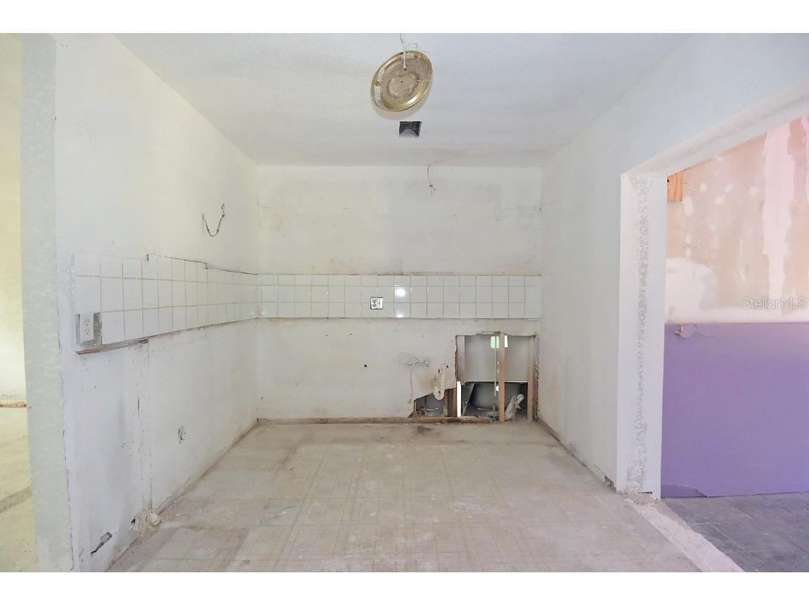 2810 W Van Buren Street Inverness FL 34453 W7877898 image21