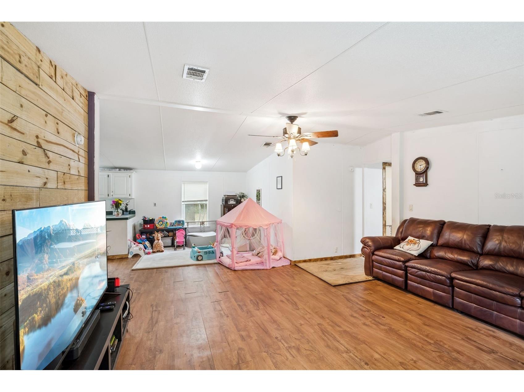 28100 SE 171st Street Umatilla FL 32784 O6409642 image5