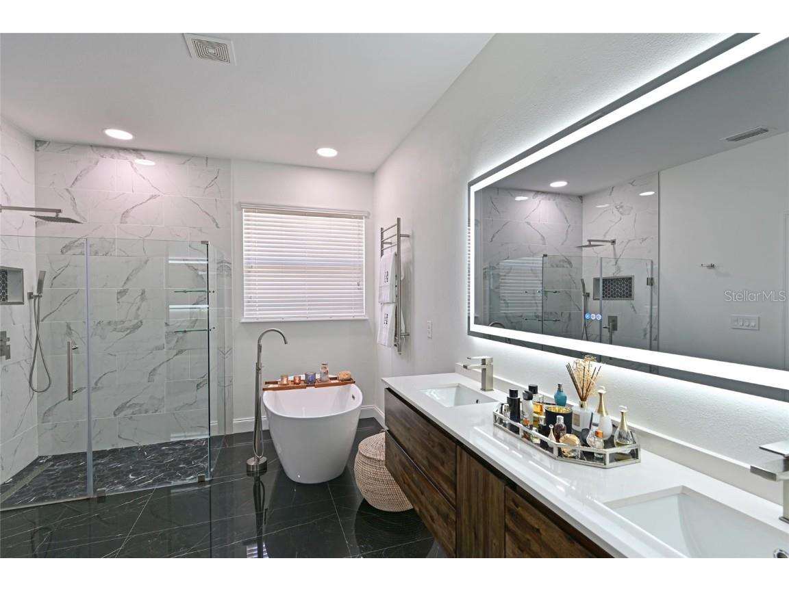 2811 130th Avenue E Parrish FL 34219 A4672748 image41