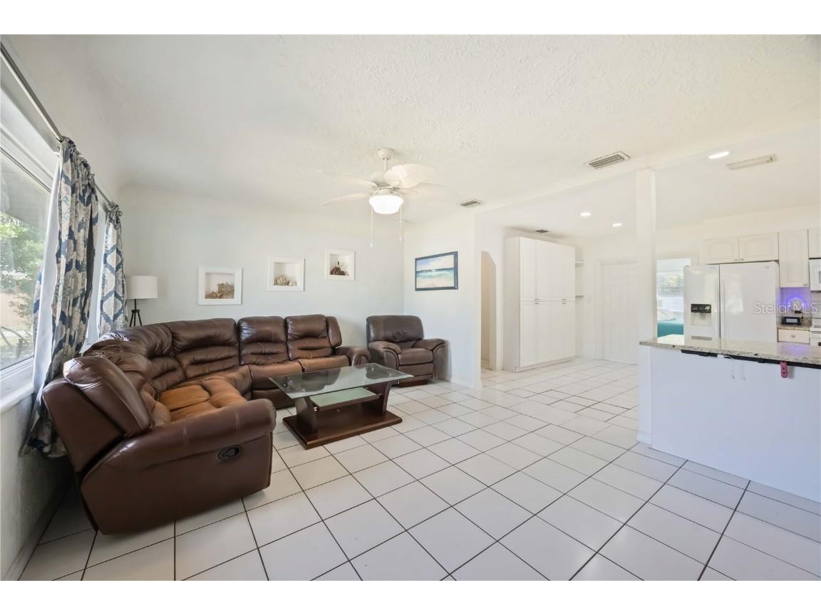 2811 17th Avenue W Bradenton FL 34205 A4672867 image10