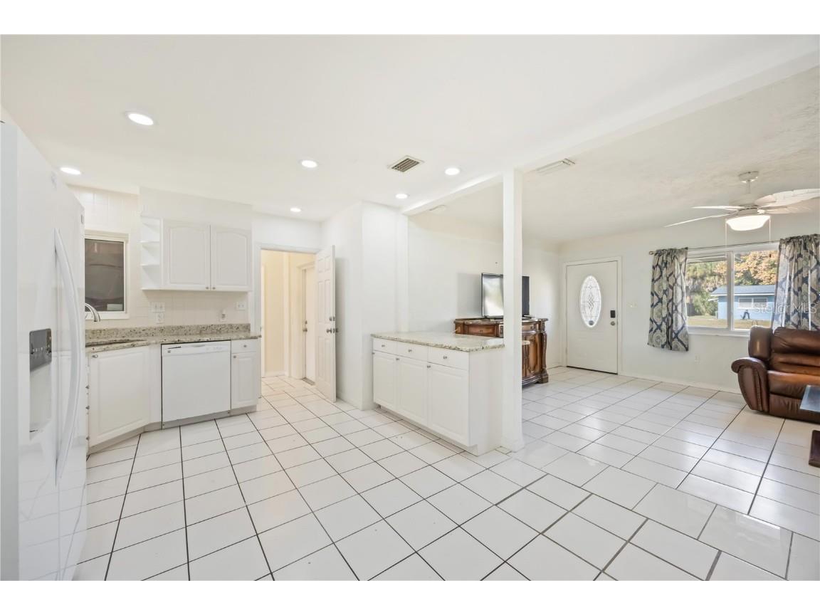 2811 17th Avenue W Bradenton FL 34205 A4672867 image11