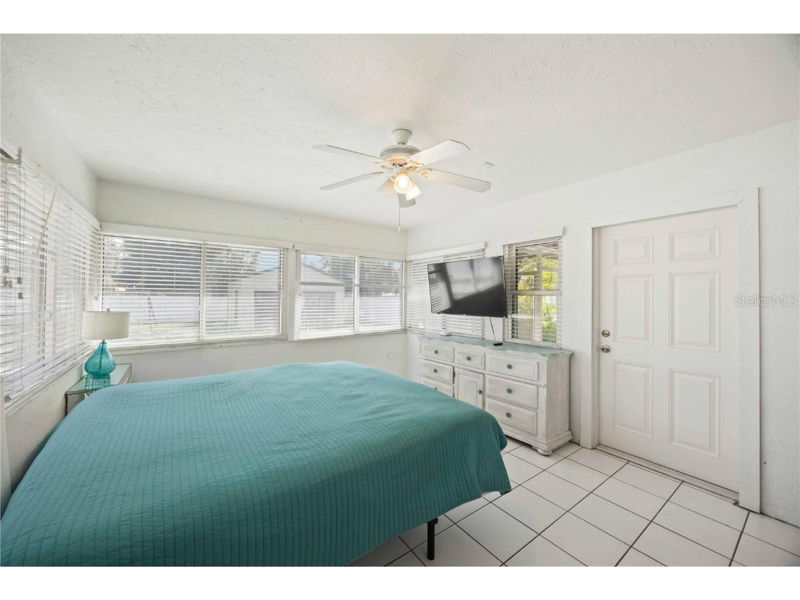 2811 17th Avenue W Bradenton FL 34205 A4672867 image23