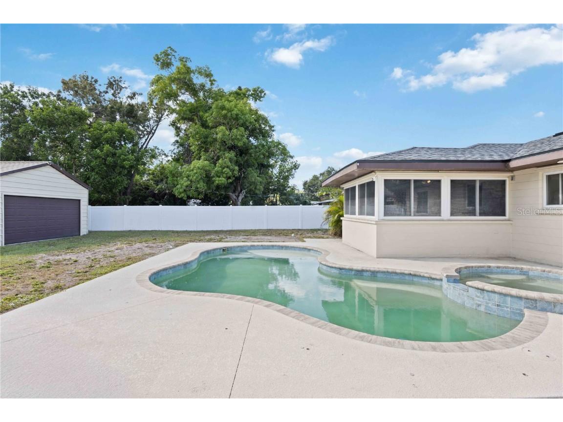 2811 17th Avenue W Bradenton FL 34205 A4672867 image28