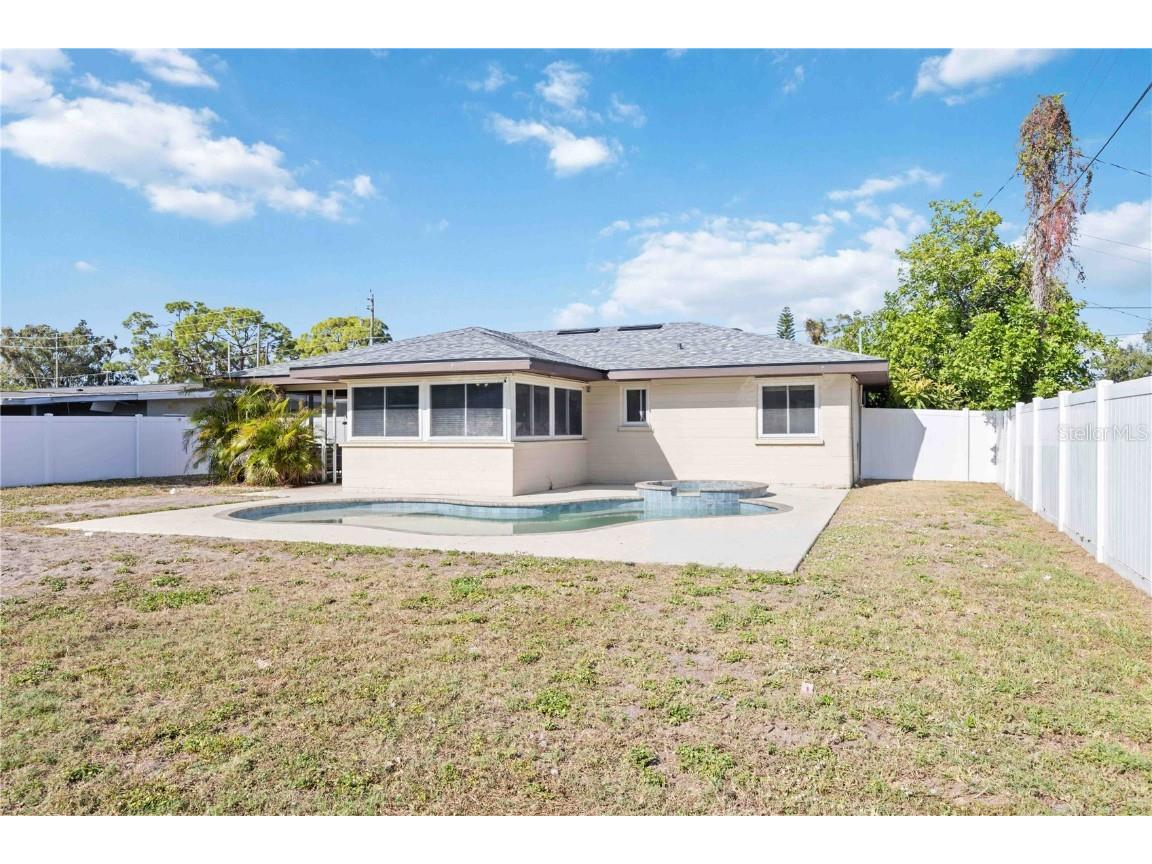 2811 17th Avenue W Bradenton FL 34205 A4672867 image29